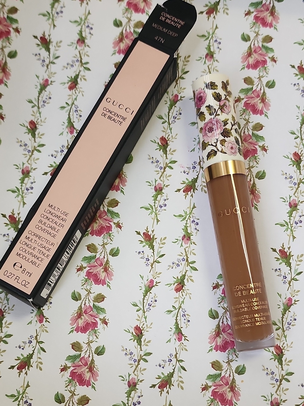 Gucci Makeup Concealer Concentré de Beauté — Medium Deep Brown with Floral Cap